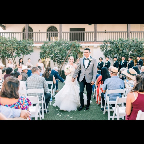 Meet your Posher, Jennifer - Picture 8 of 11